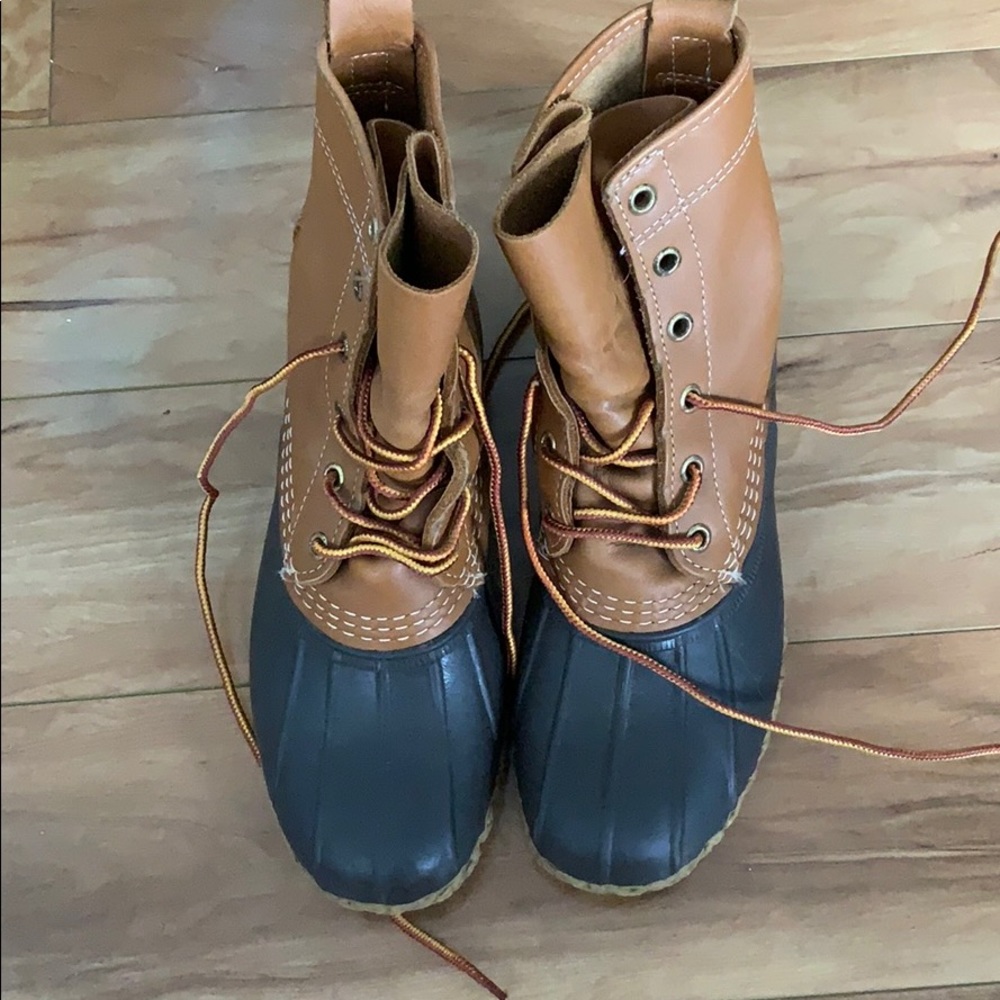 LL Bean Bean Boots Size 6 BM